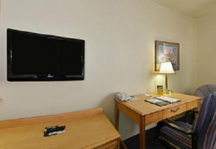 Best Western Green Bay Inn And Conference Center Room photo